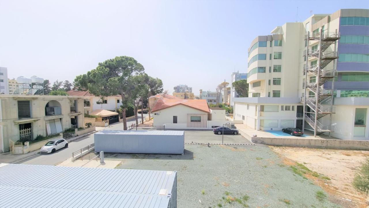 Comfy Rooms In A Shared Apartment Near Salt Lake With Internet And Netflix Larnaca Eksteriør billede