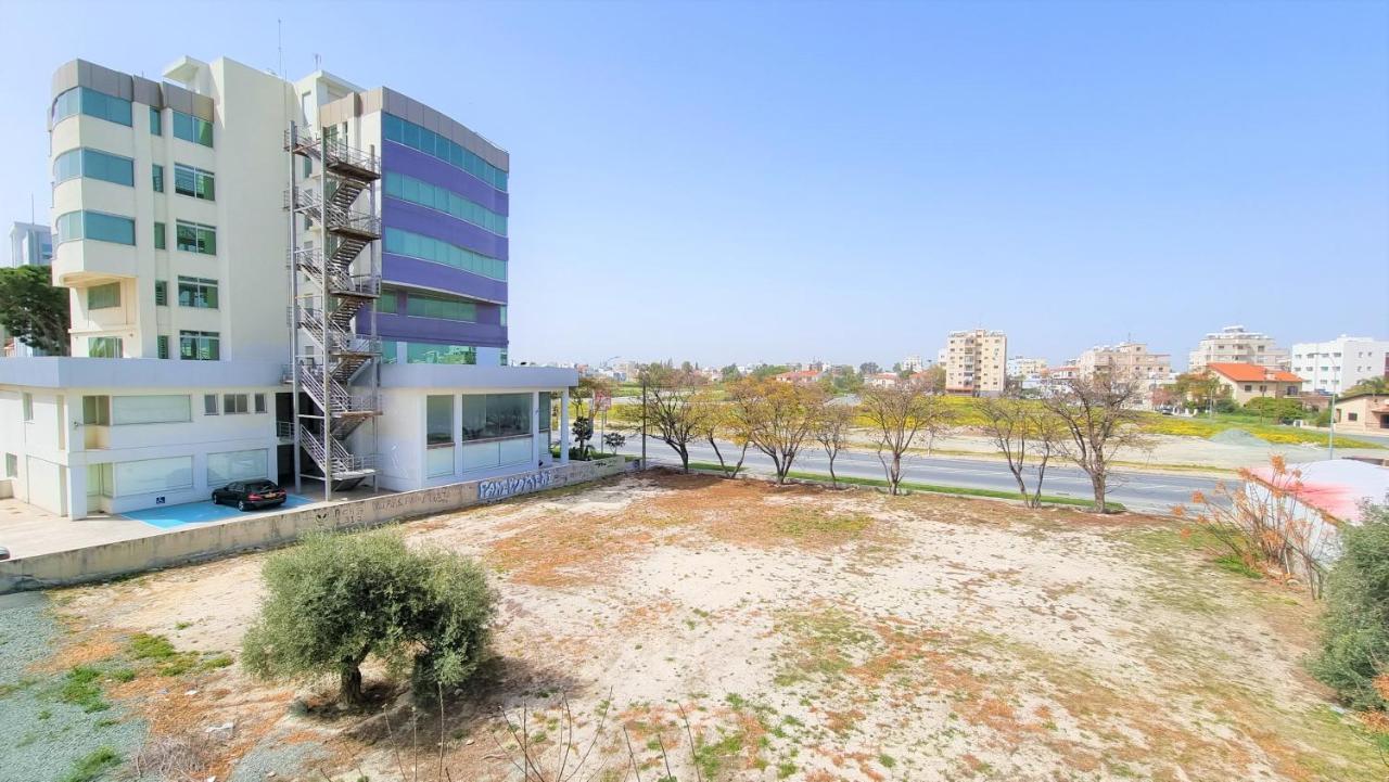 Comfy Rooms In A Shared Apartment Near Salt Lake With Internet And Netflix Larnaca Eksteriør billede