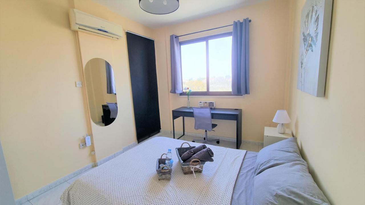 Comfy Rooms In A Shared Apartment Near Salt Lake With Internet And Netflix Larnaca Eksteriør billede